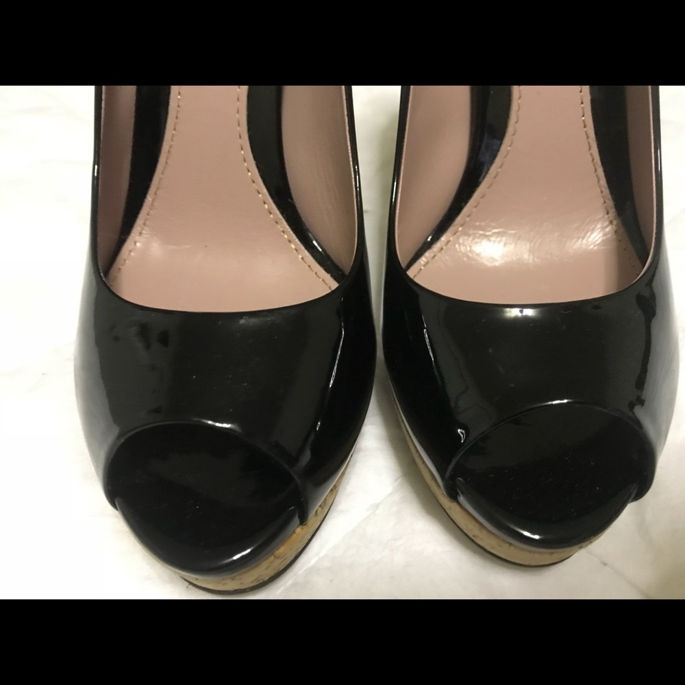 New in Box Gucci Cork Platform - Picture 4 of 7